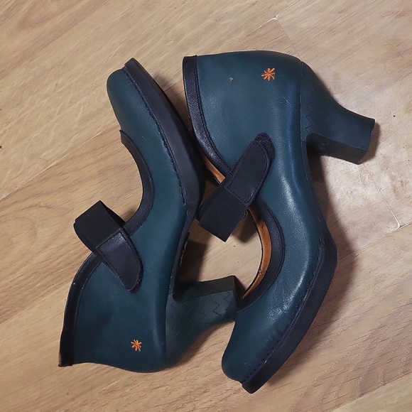 Art ShoesGreen Leather Mary Jane Flats Size 39  Made in Spain - Picture 7 of 7